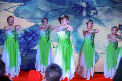 大禹漢光2018年“同心同行，共創(chuàng)未來”主題年會圓滿成功